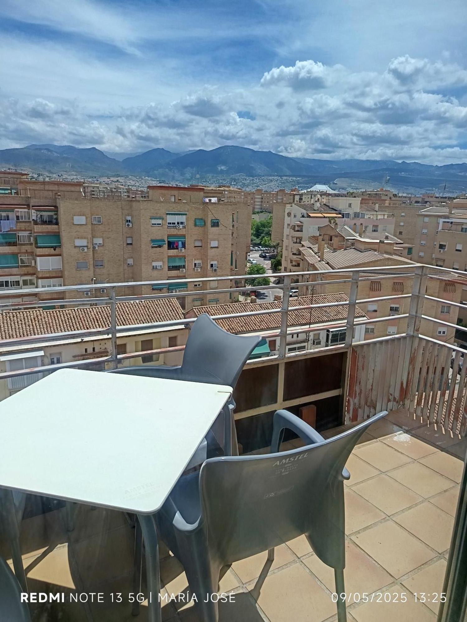 Apartmán Disfruta Granada,Incluso Con Tu Mascota Parking Exteriér fotografie
